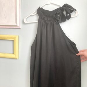Boutique 1861 dress with neck bow satin like fabric